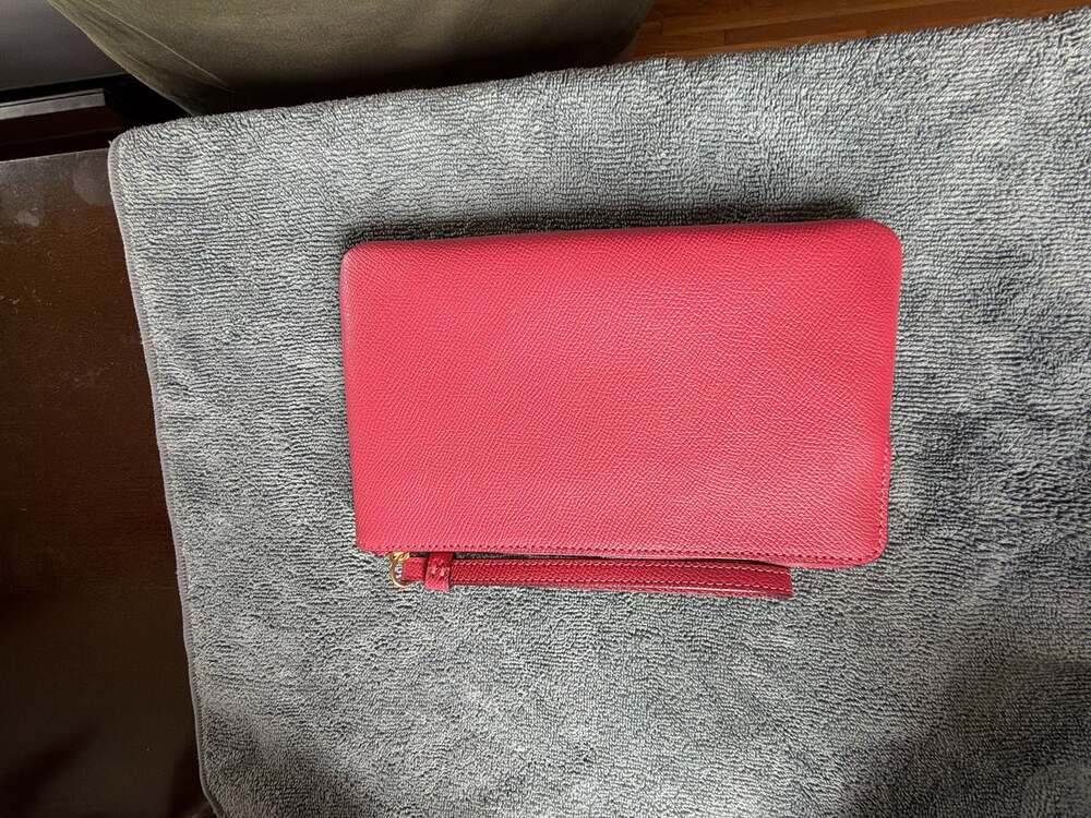 Coach Crossgrain Leather Large Corner Zip Wristlet in Fuchsia Pink - Picture 6 of 7
